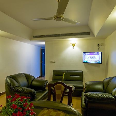 Golf View Hotels & Suites Недумбассері Екстер'єр фото